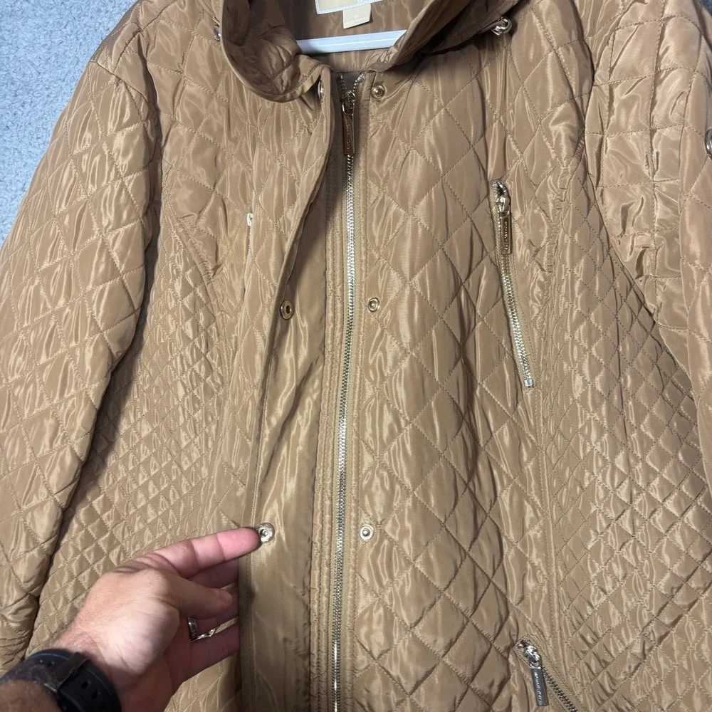 Michael Kors Womens 2X Quilted Hooded Parka Jacket Camel Tan RN 79675